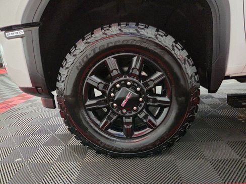 Used 2024 GMC Sierra 2500 AT4 w/ AT4 Premium Plus Package AWD/4WD image 85