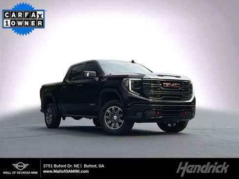 Used 2024 GMC Sierra 1500 AT4 w/ Technology Package AWD/4WD image 1