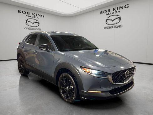 Used 2025 MAZDA CX-30 AWD 2.5 S w/ Preferred Package image 4