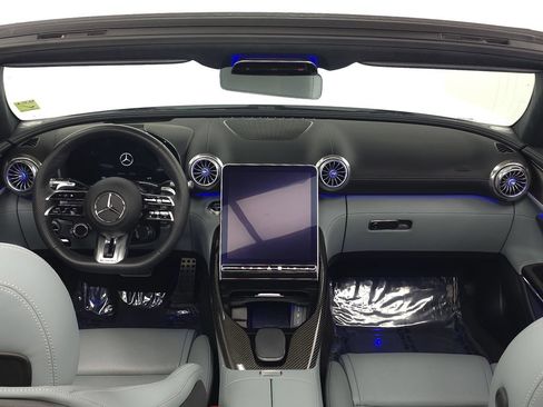 Used 2022 Mercedes-Benz SL 55 AMG 4MATIC image 27