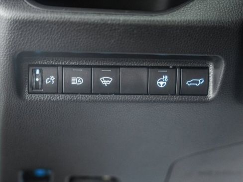 Certified 2022 Toyota RAV4 XLE Premium image 43