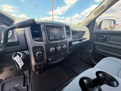 Used 2018 RAM 3500 Tradesman w/ Chrome Appearance Group AWD/4WD image 15
