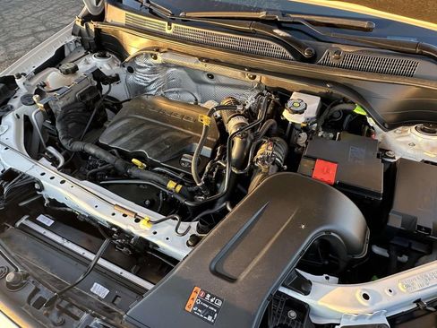 Certified 2024 Buick Envista Sport Touring w/ Convenience I Package image 9