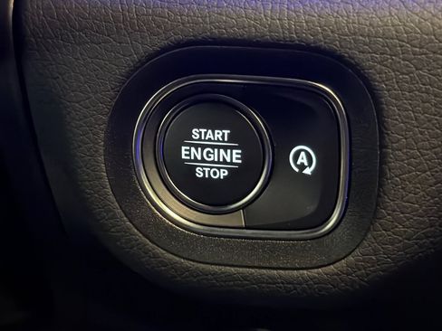 New 2026 Mercedes-Benz GLS 450 4MATIC image 22