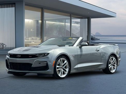 Used 2023 Chevrolet Camaro SS RWD image 8