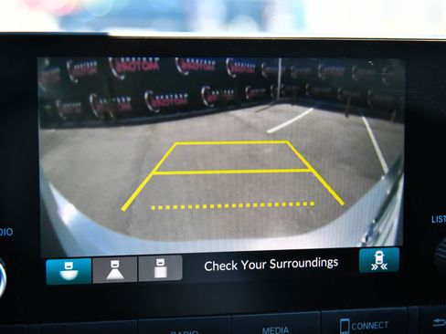 Used 2025 Honda Civic Sport image 17