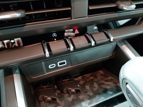 New 2026 Chevrolet Colorado W/T w/ WT Custom Package image 25