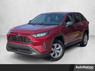 Used 2022 Toyota RAV4 LE video 1