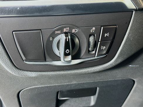 Used 2023 BMW X3 sDrive30i w/ M Sport Package RWD image 17