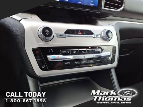 Used 2021 Ford Explorer XLT w/ Equipment Group 202A image 15
