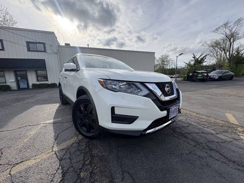 Used 2020 Nissan Rogue S AWD/4WD image 8