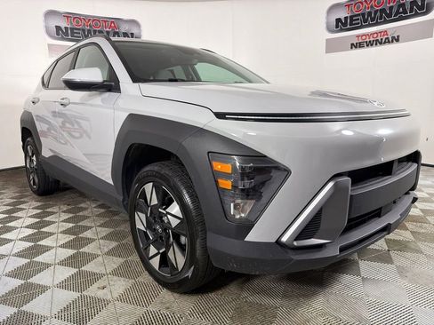 Used 2024 Hyundai Kona SEL AWD/4WD image 1