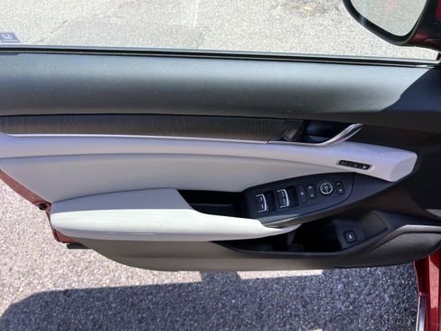 Used 2019 Honda Accord EX-L image 15