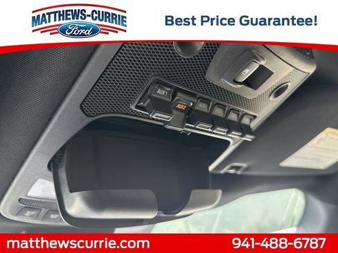 Used 2022 Ford F250 Platinum w/ FX4 Off-Road Package image 26