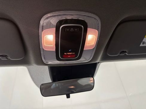 Certified 2024 Hyundai Elantra SEL image 25