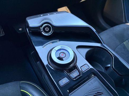 Used 2024 Kia EV6 GT image 21