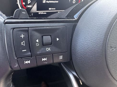 Used 2022 Nissan Pathfinder Platinum AWD/4WD image 26