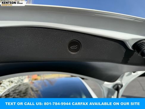 Used 2023 Tesla Model 3 Performance image 35