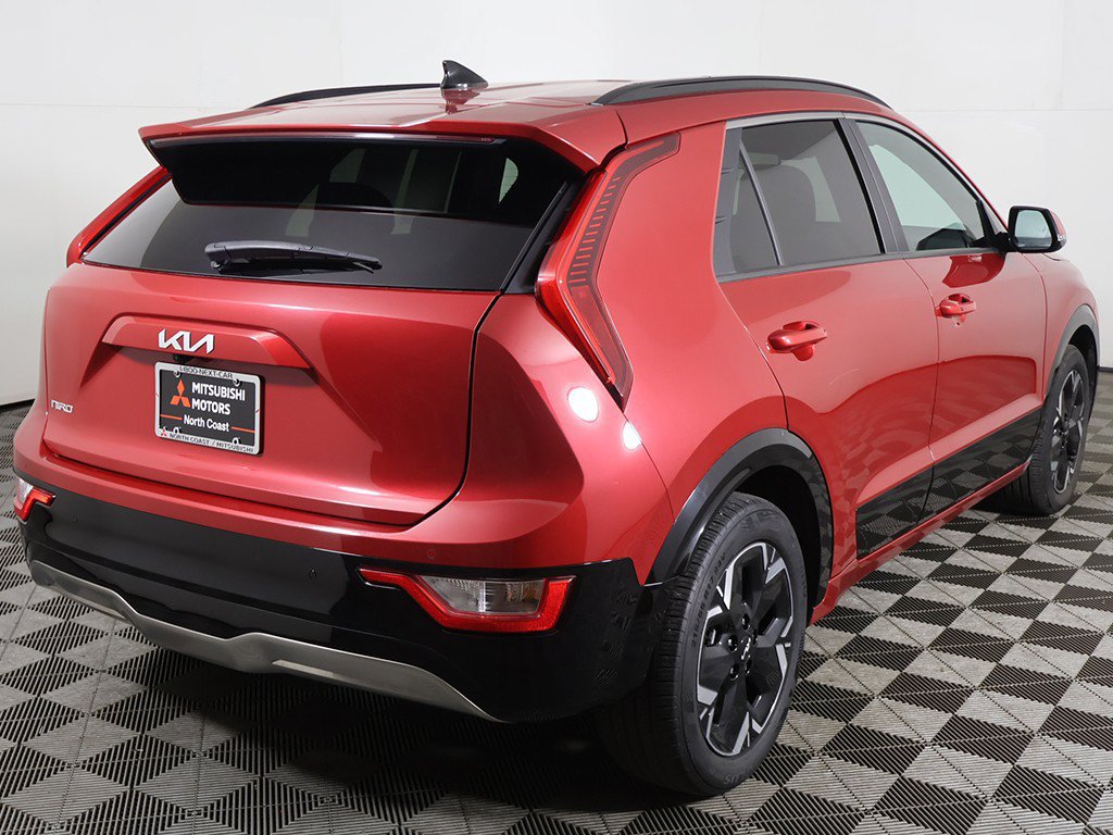 Used 2023 Kia Niro Wind FWD image 10