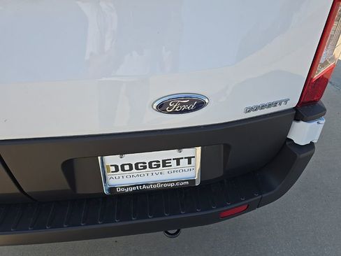 New 2025 Ford Transit 250 148 Medium Roof w/ Load Area Protection Package image 8