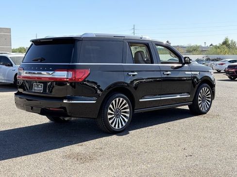 Used 2018 Lincoln Navigator Reserve w/ Technology Package AWD/4WD image 26