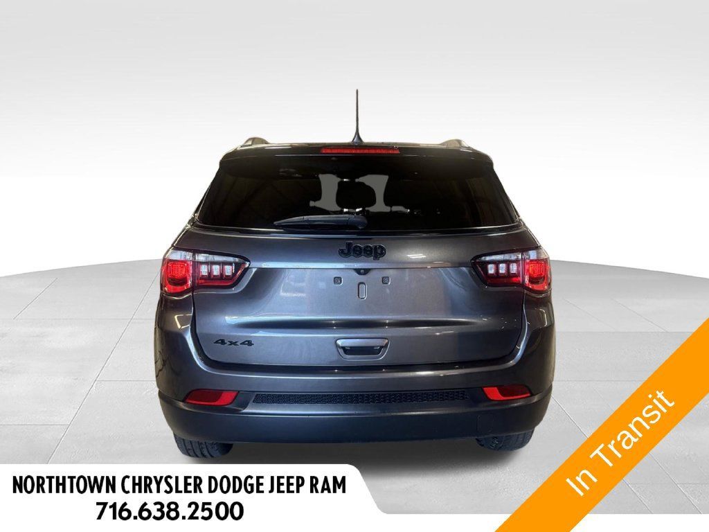 Used 2023 Jeep Compass Latitude w/ Convenience Group AWD/4WD image 31