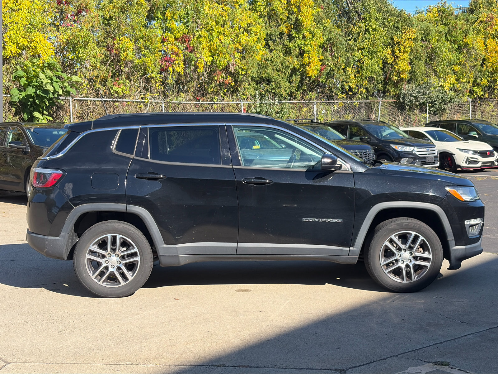 Used 2020 Jeep Compass Latitude w/ Popular Equipment Group AWD/4WD image 5