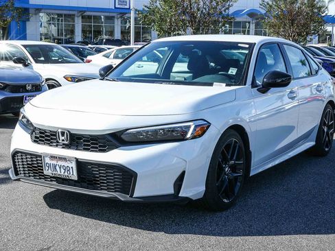 Certified 2025 Honda Civic Sport image 3