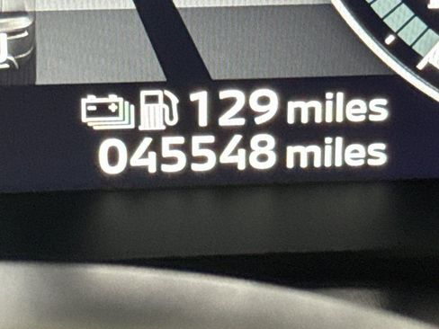 Used 2023 Mitsubishi Outlander SEL image 44