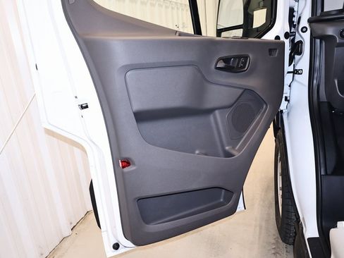New 2026 Ford Transit 250 148 Medium Roof image 12