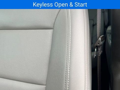 Certified 2025 Chevrolet Silverado 3500 LTZ image 25