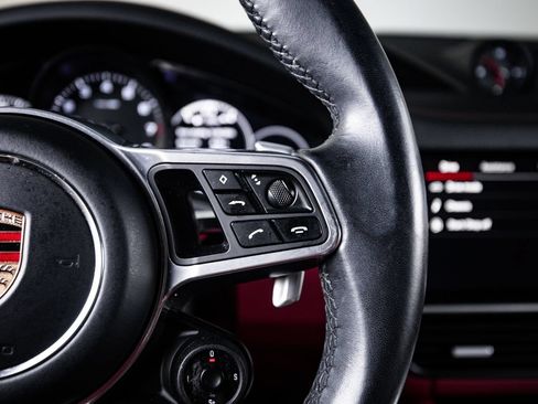 Certified 2023 Porsche Cayenne Platinum Edition AWD/4WD image 16
