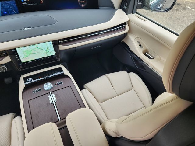 New 2026 Lincoln Nautilus Premier w/ Equipment Group 102A AWD/4WD image 12