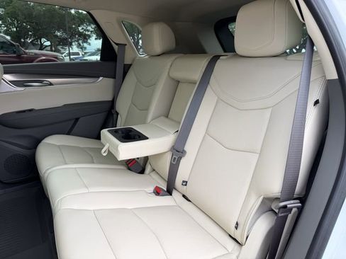 Used 2025 Cadillac XT5 Premium Luxury w/ Technology Package FWD image 18