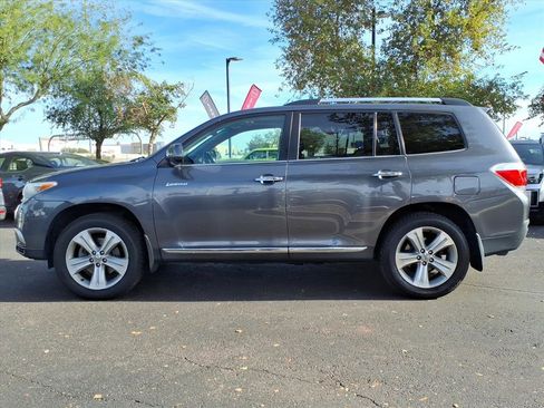 Used 2012 Toyota Highlander Limited image 2