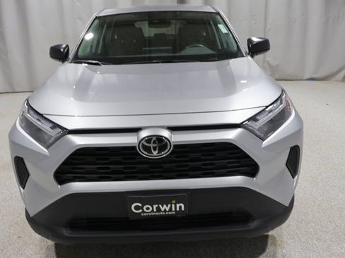 Used 2023 Toyota RAV4 LE AWD/4WD image 8