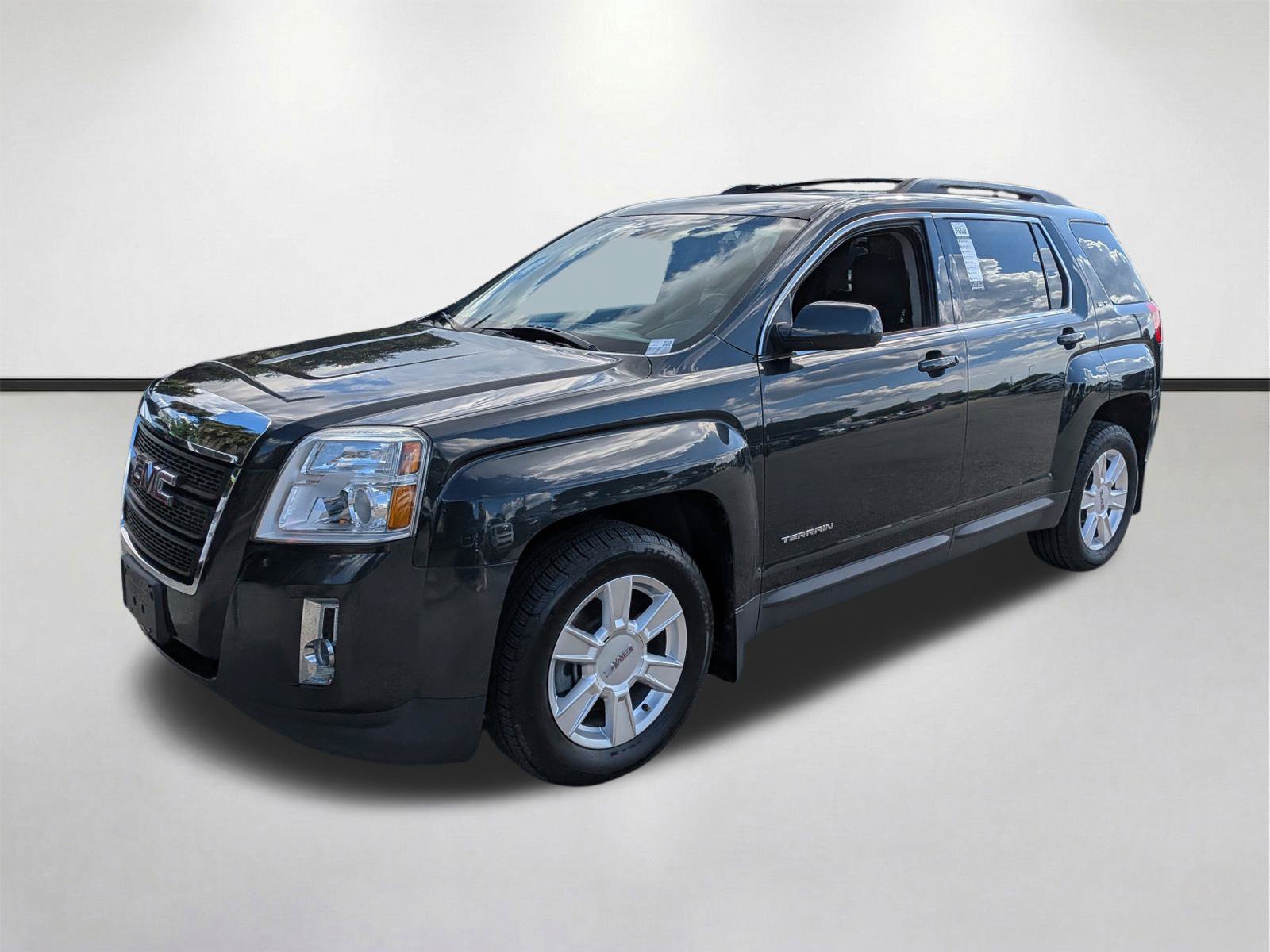 Used 2013 GMC Terrain SLT w/ Safety Package FWD image 8