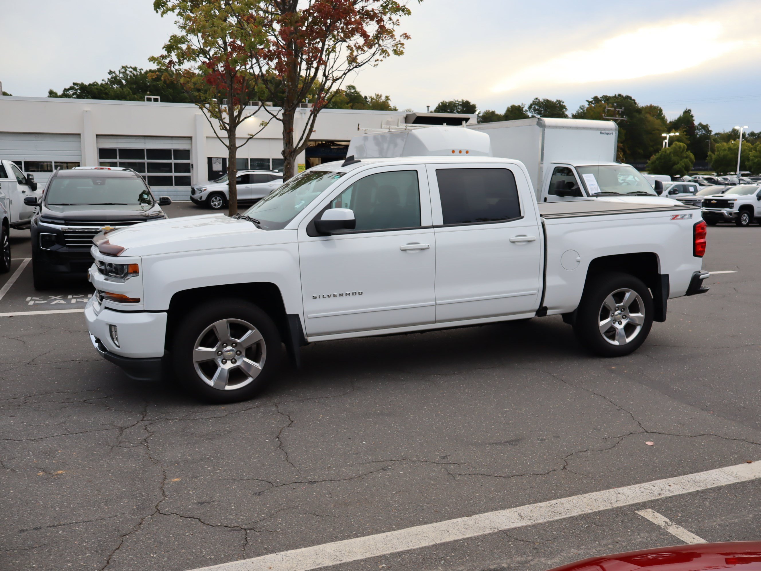 Used 2016 Chevrolet Silverado 1500 LT w/ All Star Edition AWD/4WD image 7