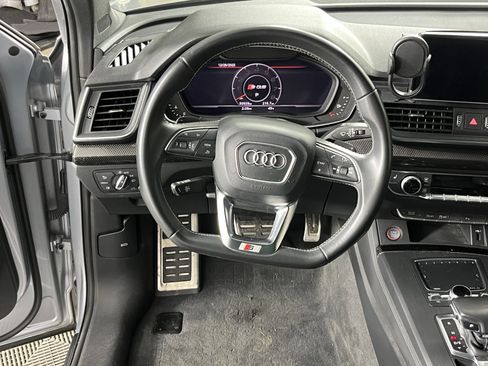Used 2019 Audi SQ5 Premium Plus w/ Premium Plus Package image 12