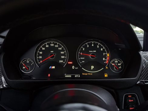 Used 2018 BMW M3 RWD image 30