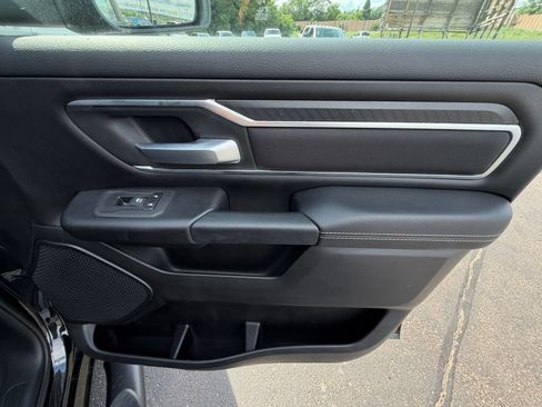 Used 2025 RAM 1500 Big Horn AWD/4WD image 30