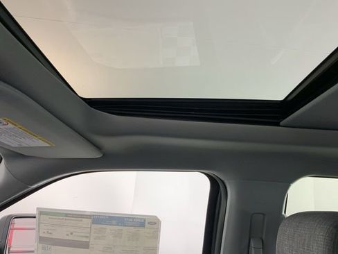 New 2025 Ford F350 XLT w/ Black Appearance Package image 23