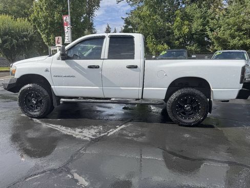 Used 2006 Dodge Ram 3500 Truck SLT w/ Protection Group AWD/4WD image 2