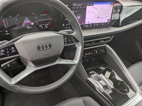 New 2025 Audi Q5 Premium Plus image 15