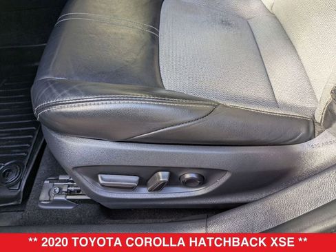 Used 2020 Toyota Corolla XSE image 15