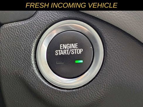 Used 2020 Chevrolet Equinox LS w/ LS Convenience Package FWD image 27