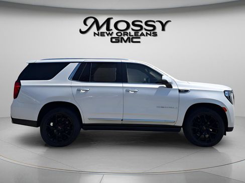 Used 2022 GMC Yukon Denali image 4