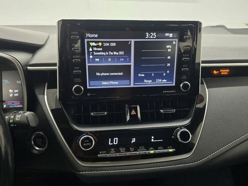 Used 2021 Toyota Corolla SE FWD image 25