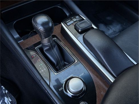 Used 2015 Lexus GS 350 AWD image 18