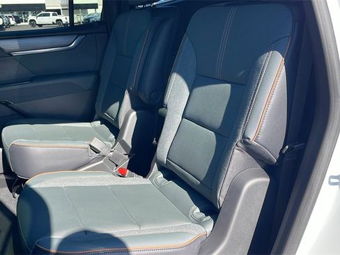 New 2026 GMC Acadia AT4 image 13